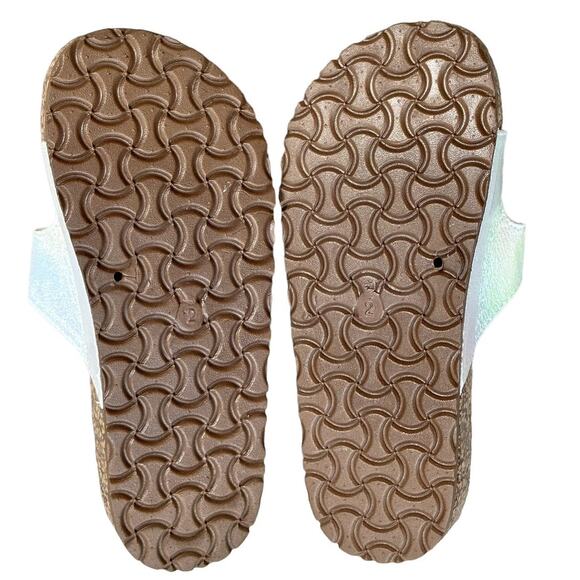 Mia Kids Deisy Slides Sandals Iridescent Size 2 NWOT - Picture 4 of 4